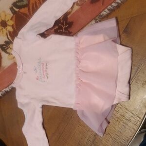 🐻     Stepping Stones long-sleeved Onesie size 0-3 months